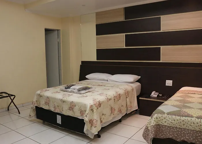 Hotel Calstar